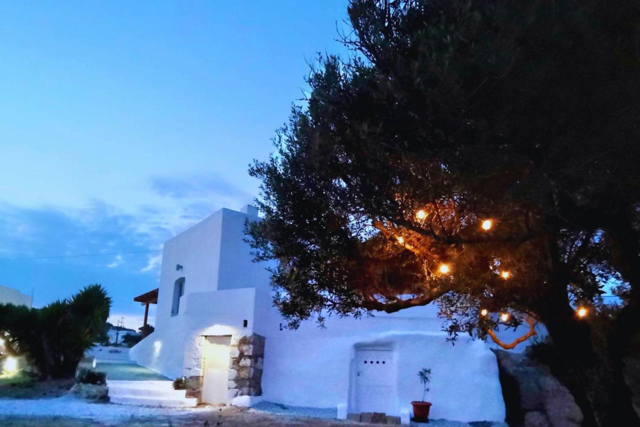 Haroto Suites Tripiti Exterior photo